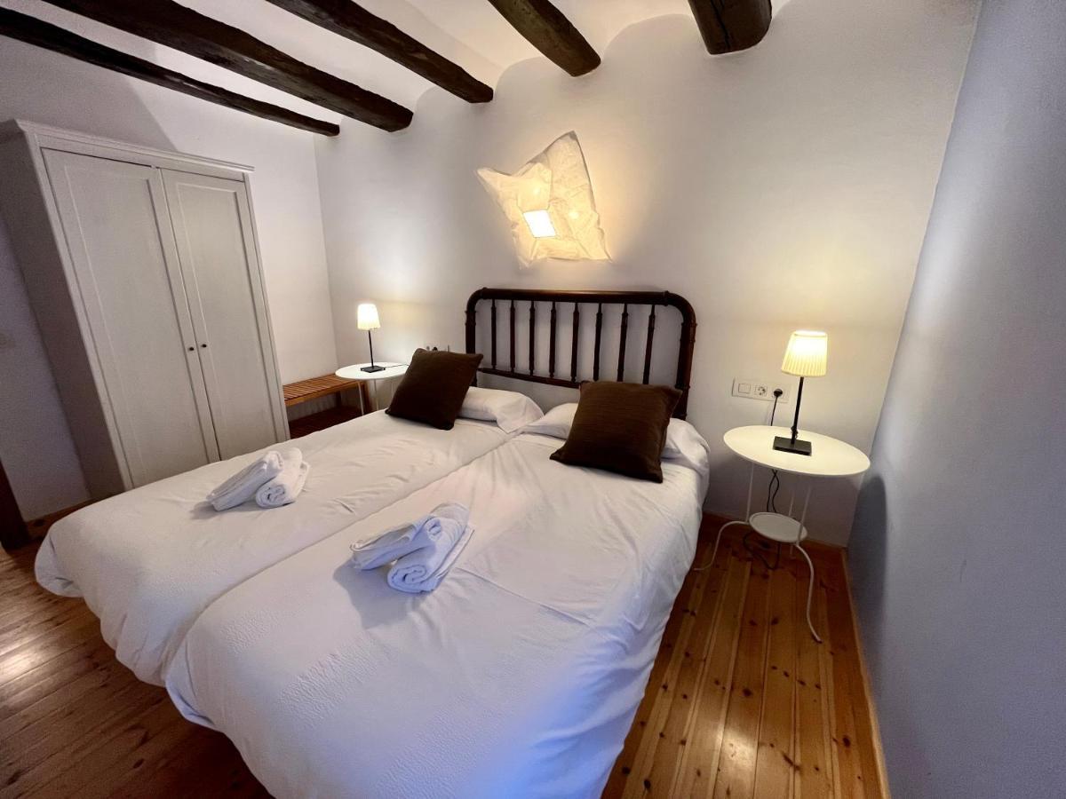 A04 - Apartamento Foc - Casa Mingot - Villmor Anciles エクステリア 写真